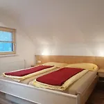 Gindl, Gaestehaus Gindl Und Pferdehof 팜스테이 *