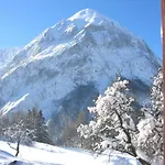 Gindl, Gaestehaus Gindl Und Pferdehof 팜스테이 *
