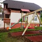 Gindl, Gaestehaus Gindl Und Pferdehof 팜스테이 *