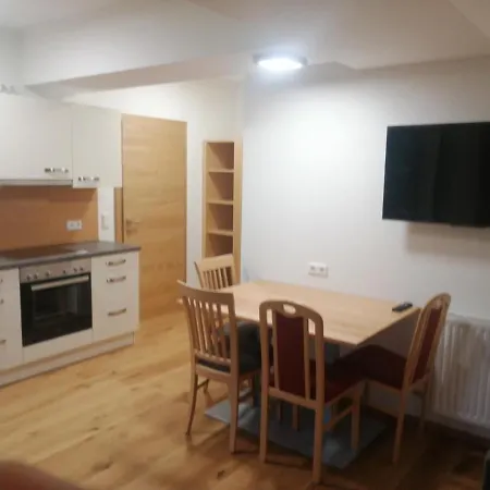 Gospodarstwo agroturystyczne Gindl, Gaestehaus Gindl Und Pferdehof *