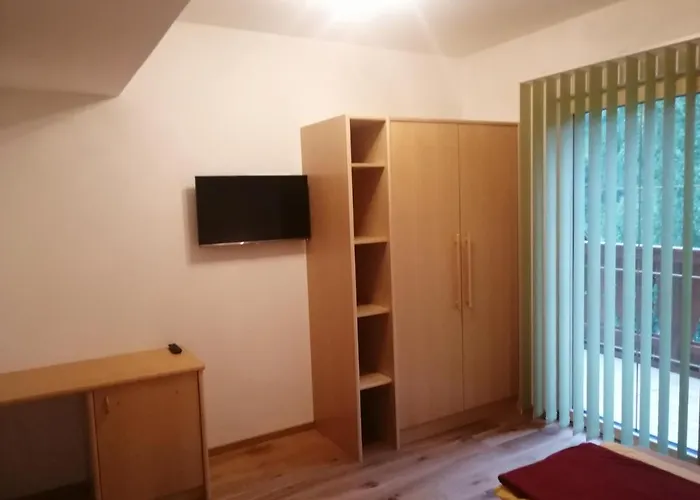 Gindl, Gaestehaus Gindl Und Pferdehof *