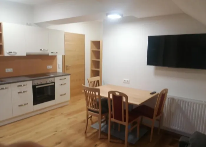 Bauernhof Gindl, Gindl Und Pferdehof *